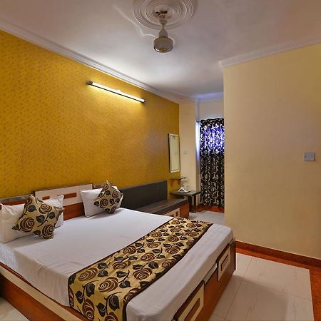 Hotel New Mg Residency Amritsar Eksteriør billede