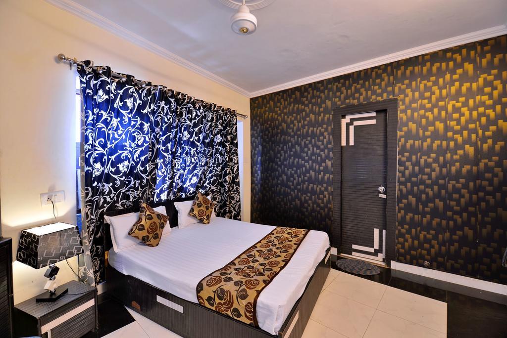 Hotel New Mg Residency Amritsar Eksteriør billede