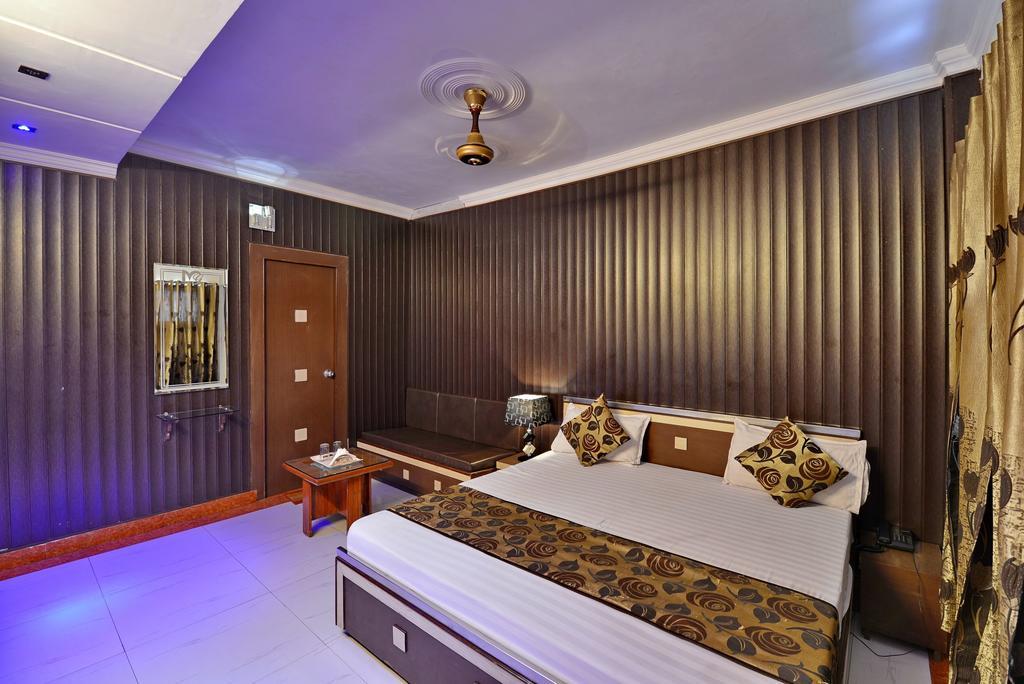 Hotel New Mg Residency Amritsar Eksteriør billede