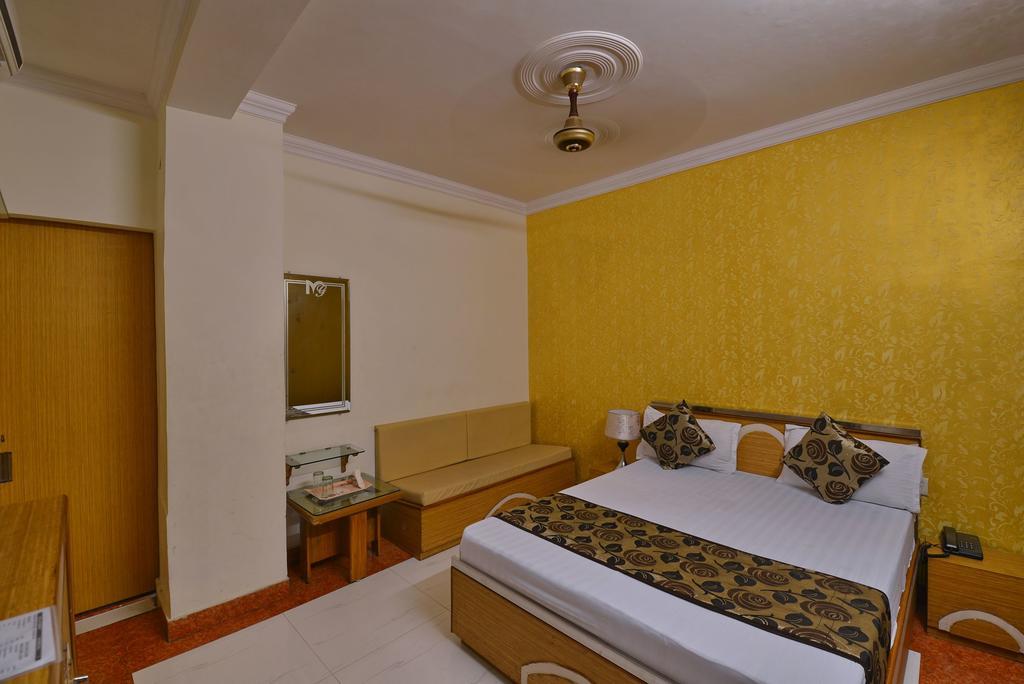 Hotel New Mg Residency Amritsar Eksteriør billede